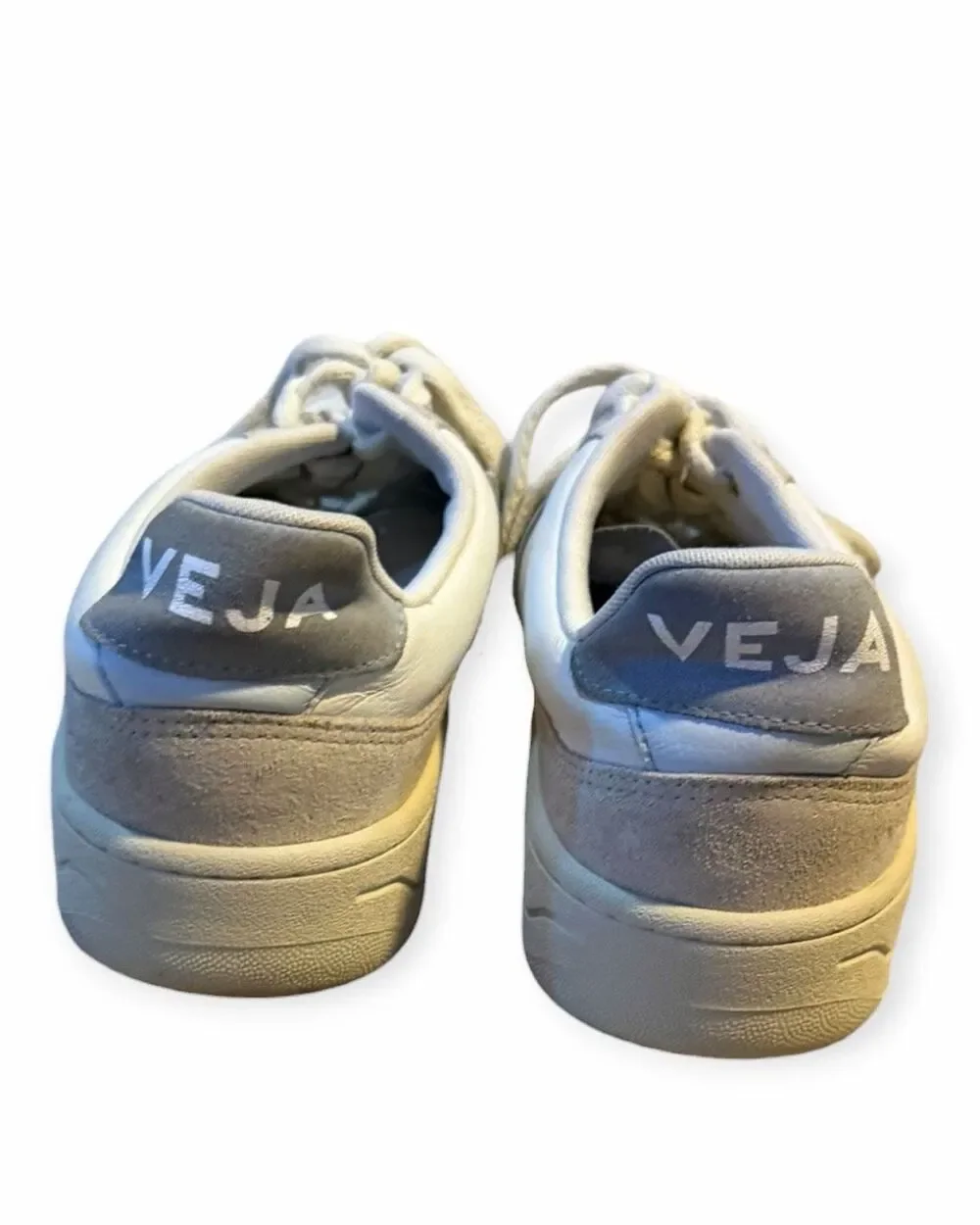 VEJA V-90 Leather Suede White Light Grey Natural Sneakers Women’s 10 EU 41